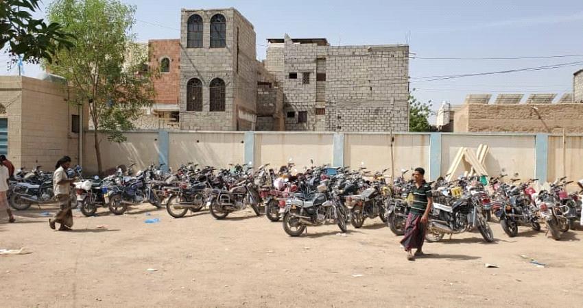 تريم.. حملة مرورية لضبط الدراجات النارية غير المرقمة