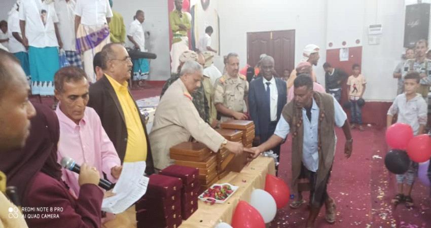 لحج.. تكريم كوكبة من الفنانين والمحاربين القداماء في ذكرى الاستقلال 30 نوفمبر