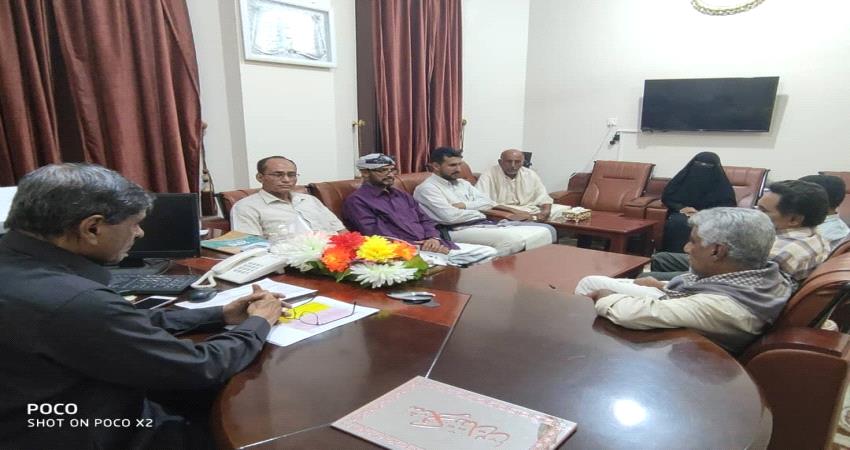 محافظ حضرموت يؤكد مساندة السلطة المحلية لأسرة الشهيدة "مروى"