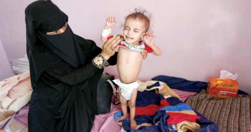 وسط تحذيرات ومطالب للحكومة بالتدخل.. تهاوي غير مسبوق للريال اليمني