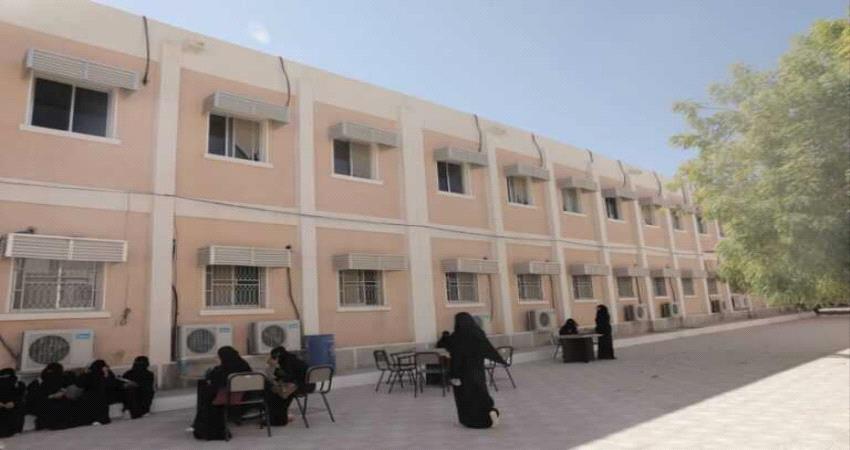 تقرير: البحسني يضع حجر الأساس لعدد من المشاريع الخدمية والتنموية بوادي وصحراء #حضرموت