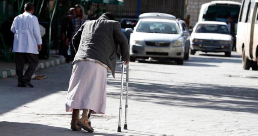 مليشيا الحوثي تصعد انتهاكاتها بحق المعاقين وتنهب جمعياتهم ومؤسساتهم