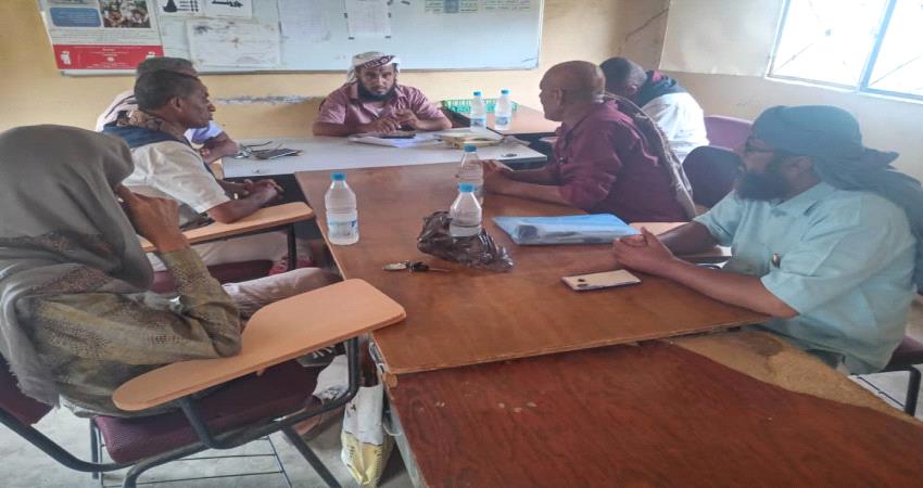 مدير تربية طورالباحه بلحج يتفقد سير الاداء في مدارس المديرية ويصدر تعيينات جديدة