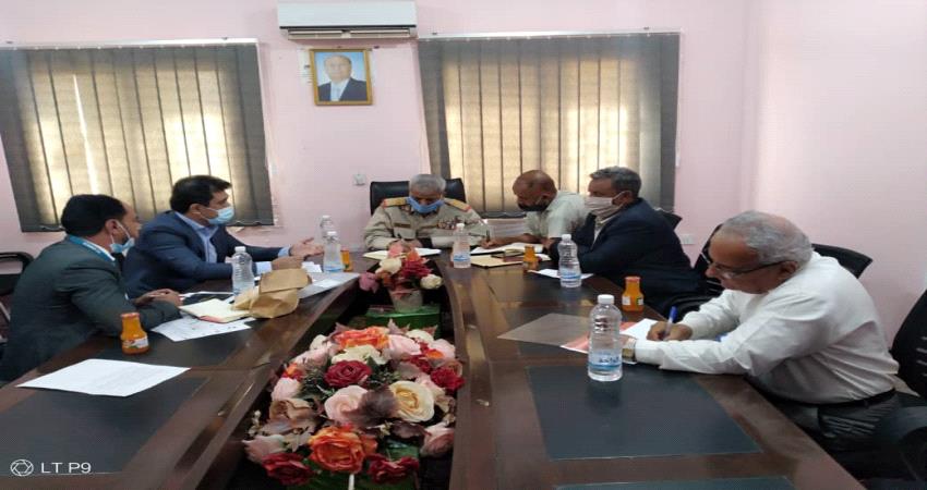 بحث أوضاع النازحين في لقاء يجمع محافظ لحج ومدير مكتب المفوضية السامية لشئون اللاجئين