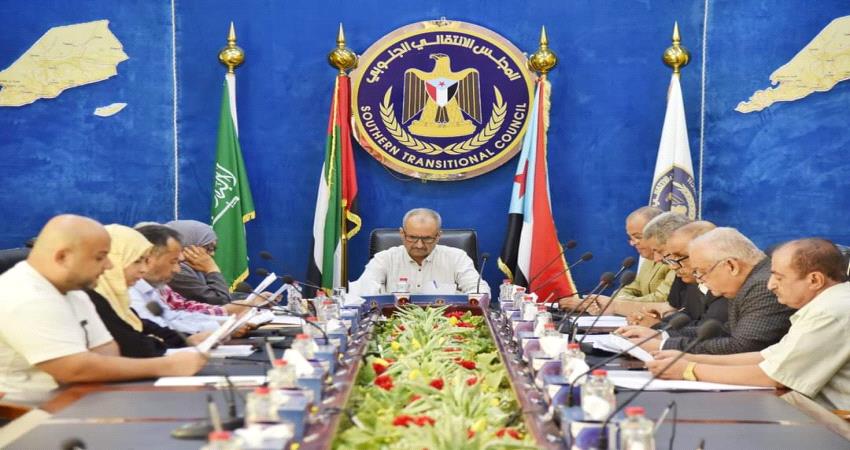 الانتقالي يكشف عن عرقلة مهام مراقبيه العسكريين ويطالب التحالف بموقف عاجل