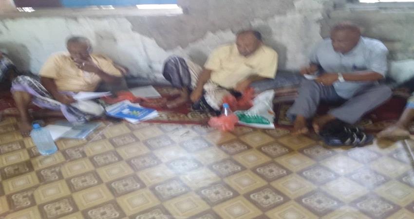 لجنة منظمة اشتراكي تبن بلحج تدعو قيادة المحافظة القيام بواجبها للحد من تدهور الخدمات