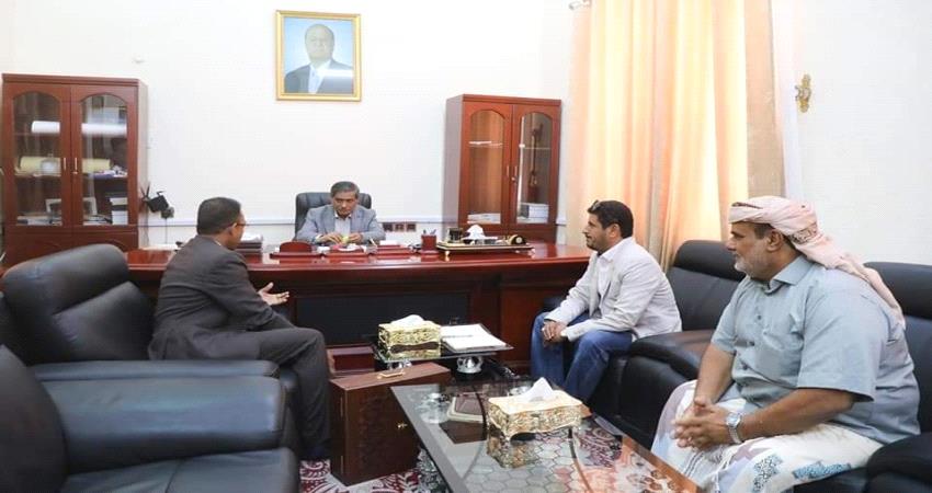 حضرموت.. شركة صينية للحفر وانتاج النفط تبحث مع البحسني صعوبات استئناف عملها