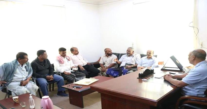 الانتقالي يتدخل لمعالجة خلافات فرع الهيئة البحرية بالمكلا وازمتها مع مركز الهيئة بعدن