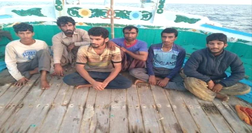 بالصور.. محكمة 6 ايرانيين هربوا مخدرات بقيمة 4.5 مليار ريال للمهرة