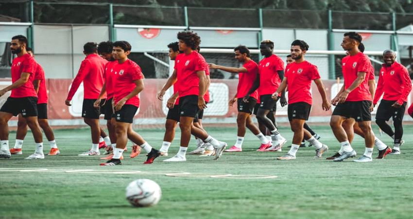 الأهلي يعلن إصابة أفشة والسولية وربيعة بكورونا