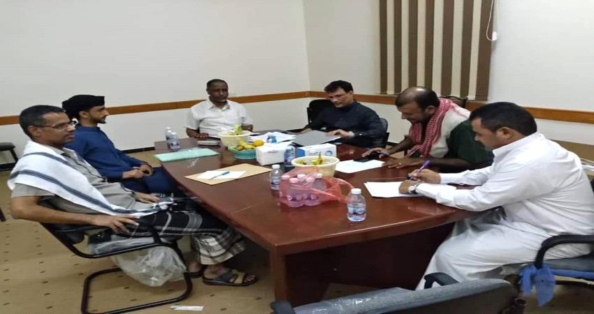 إعتماد الحافز الشهري لهيئة تدريس وموظفي كلية العلوم التطبيقية بالمهرة