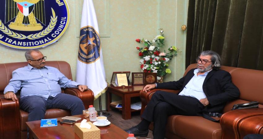 مدير مكتب المبعوث الأممي يثمن جهود الانتقالي في تنفيذ اتفاق الرياض