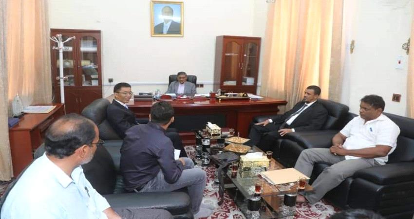 حضرموت.. شركة صينية تعتزم الاستثمار في مجال المعادن