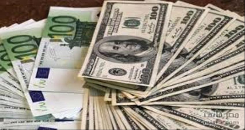 قراءة في التلاعب بسعر الصرف في سوق العملات