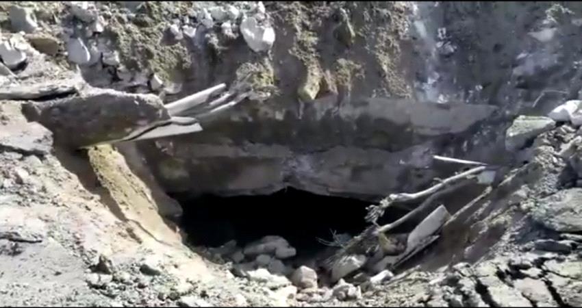 ماذا قال بن بريك عن إستهداف مطار عدن؟