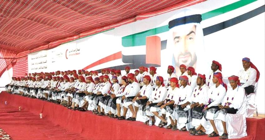 بنى تحتية وزواج جماعي.. الإمارات "جسر" الاستقرار للشباب اليمني