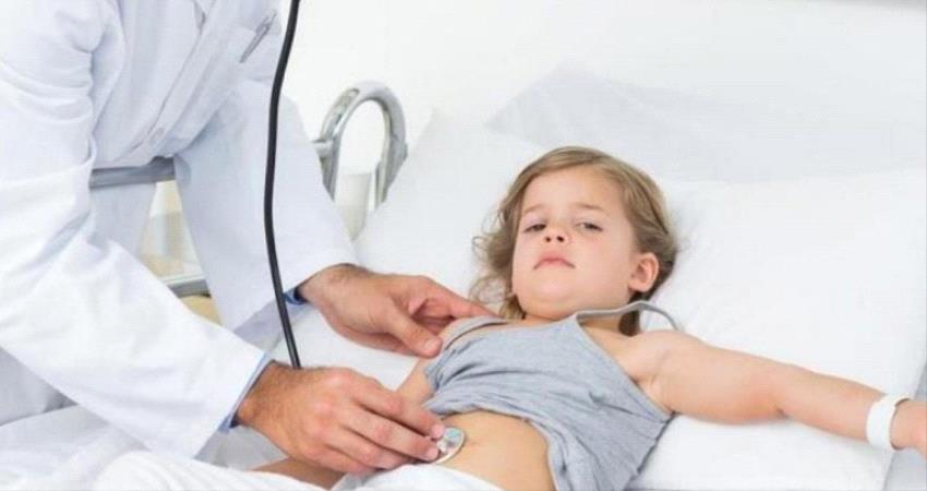 5 أعراض لارتفاع درجة حرارة الطفل