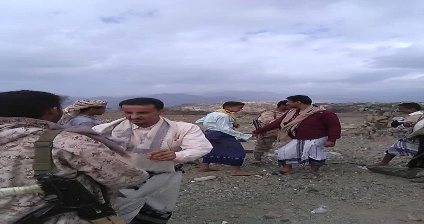 رئيس إنتقالي مسيمير لحج يتفقد الخطوط الأمامية