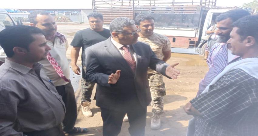 بعد توقف ثلاثة أشهر .. إستئناف توزيع الغاز المنزلي عبر الوكلاء في جميع مديريات عدن