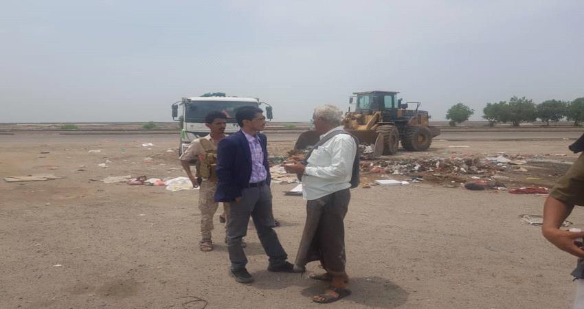 الشاجري: ترتيبات لحملة نظافة شاملة في خورمكسر بعدن