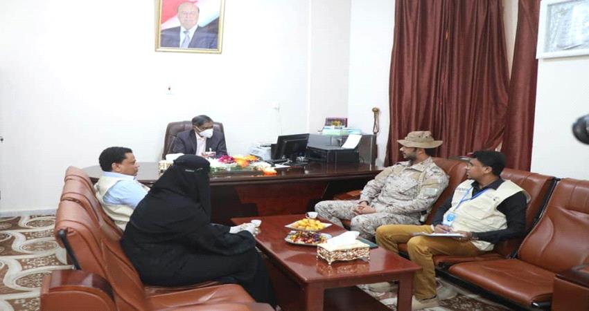 يستفيد منه 3,500 أسرة .. تدشين مشروع كسوة العيد في حضرموت بتمويل مركز الملك سلمان