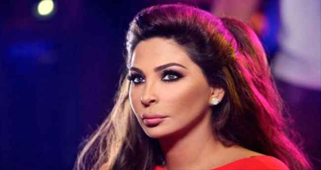 5 نجوم عرب يشعلون الساحة الفنية.. "المهندس" يغني لاسعاد الجمهور