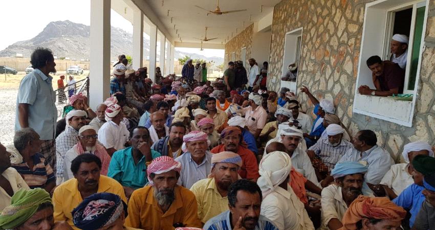 مشائخ سقطرى: الادارة الذاتية خطوة صحيحة للتحرر من هيمنة الاخوان