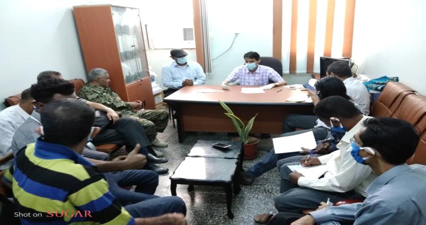 عدن.. طوارئ خورمكسر ترفع الجاهزية لمواجهة الحالة المدارية