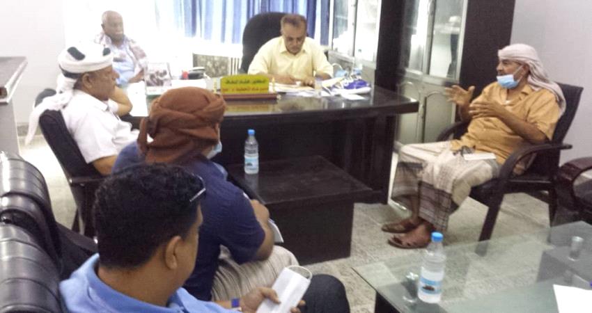 توزيع مهمات مجابهة كورونا بين تجار لحج في اول اجتماع بالمحافظة