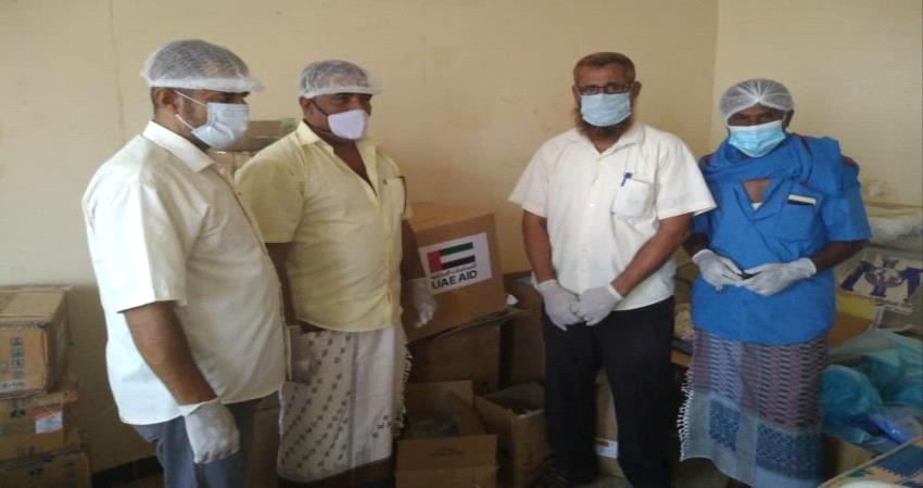 مقدمة من الإمارات.. مستشفى الملاح يتلقى حزمة من المساعدات الطبية 