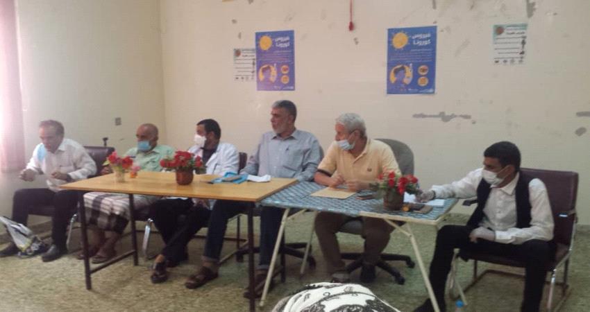 رجال اعمال في لحج يبحثون مع "عياش" احتياجات مستشفى ابن خلدون