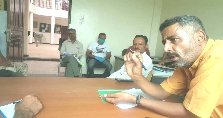 الضالع .. اللجنة الاقتصادية تمنح إدارتي الواجبات والصناعة مهلة زمنية لتصحيح الاختلالات