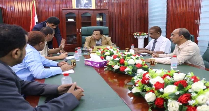 المهرة .. اجتماع مشترك لمكتبي التربية والصحة يقف أمام الإجراءات اللازمة لمواجهة كورونا