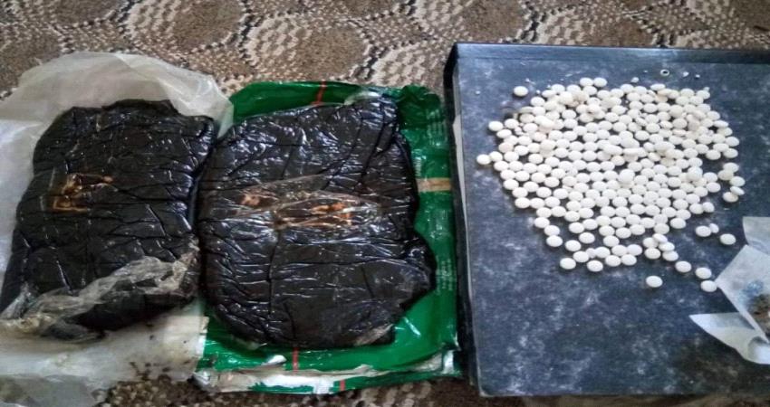 عصابة ترويج وبيع مخدرات في قبضة أمن المهرة