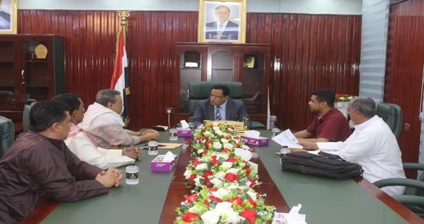 محافظ المهرة يلتقي رئيس النيابة ويشدد على حيادية السلطة القضائية والبت في قضايا المواطنين