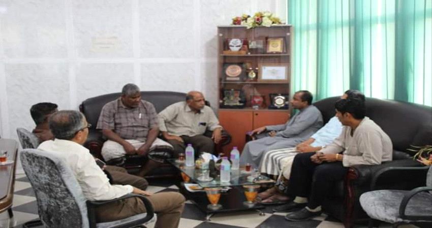 مناقشة قرار رفع فاتورة الكهرباء بساحل حضرموت