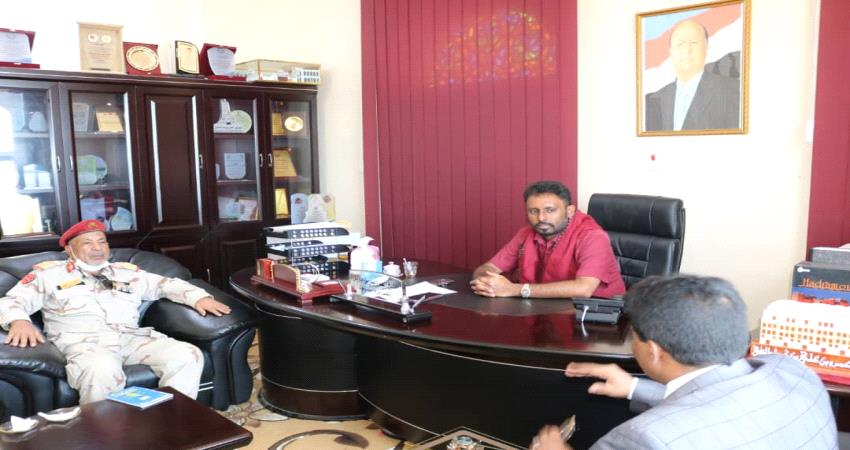 اجتماع يناقش تنفيذ الإجراءات الاحترازية لمواجهة كورونا في المكلا 