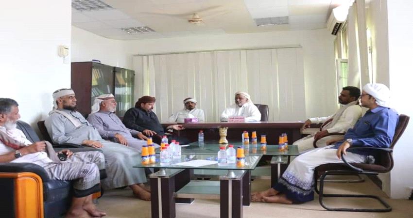 المهرة .. بحث الآلية التموينية وتوفير السلع الغذائية في ظل احترازات مجابهة كورونا