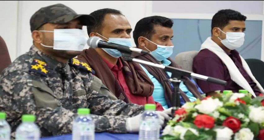 حضرموت: العميد التميمي يحث افراد البحث والتحريات بضرورة التحلي بالأمانة والمسؤولية في العمل