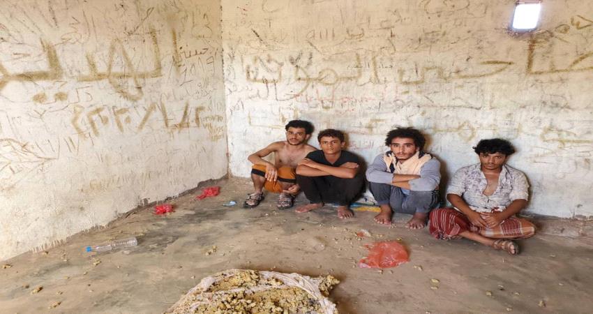 سقطرى.. القوات الجنوبية تلاحق ميليشيا المحافظ الاخواني و تزيل استحداثاتهم من حديبو  