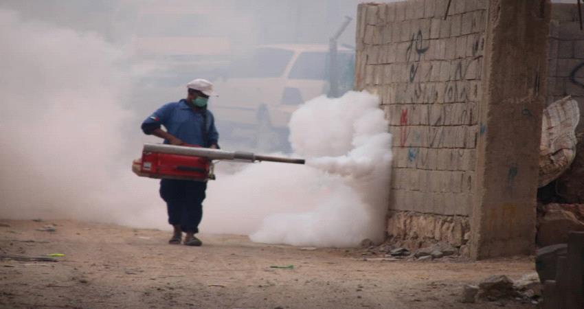 استمرار حملات الرش الضبابي في المكلا