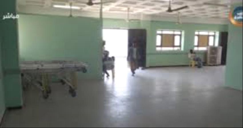 تنفيذ حملة رش للمستشفى الميداني في الخوخة بالحديدة