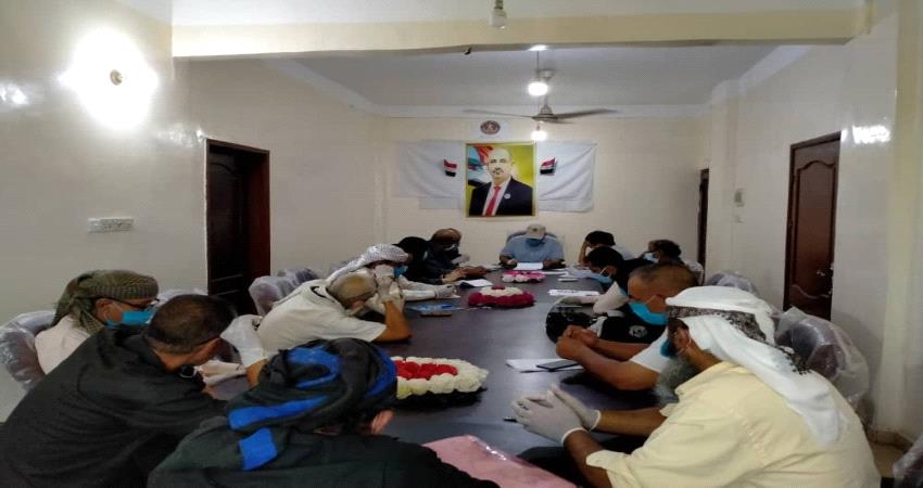 استعدادات لتدشين حملة نظافة بحوطة لحج 