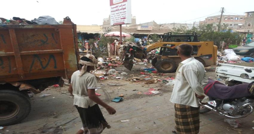 تواصل حملة النظافة الواسعة بحوطة لحج 