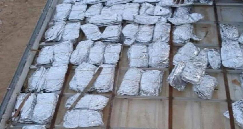 حضرموت.. القوات الامنية تحبط عملية جديدة لتهريب القات 