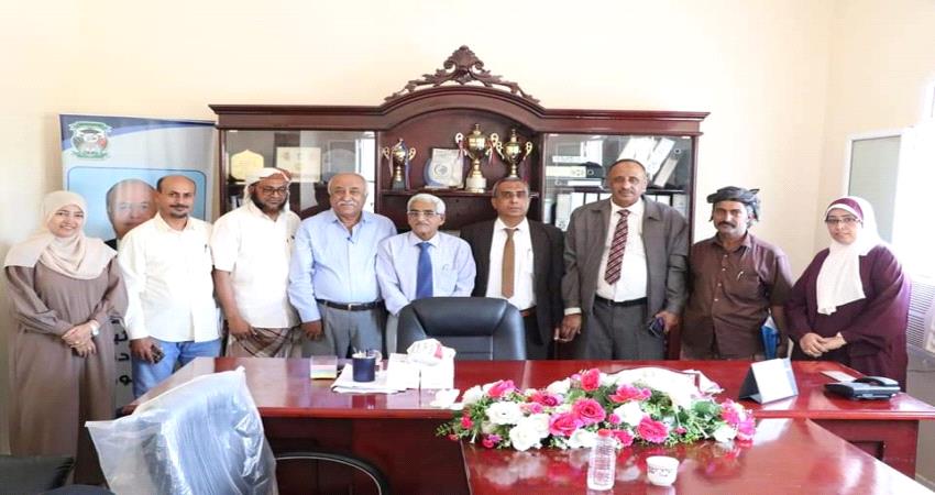 بحث تأسيس ثاني كلية للتربية في يافع