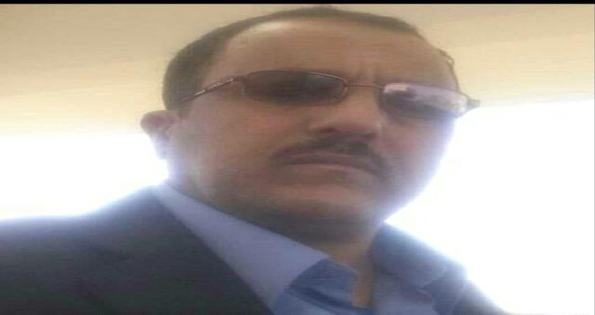 عاجل..جنود الامن العام بشبوة يعتدون على قاض وينتزعون أسلحة مرافقيه بالقوة 