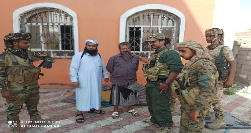 الحزام الأمني يسلم فيلا استخدمها مستأجر في اعمال مشبوهة شمال عدن