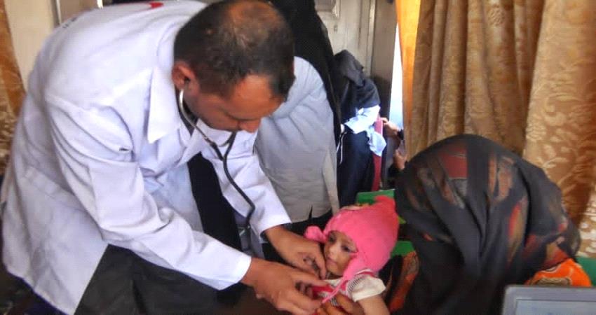 عيادات الهلال تعالج 1900 حالة مرضية في حضرموت والساحل الغربي