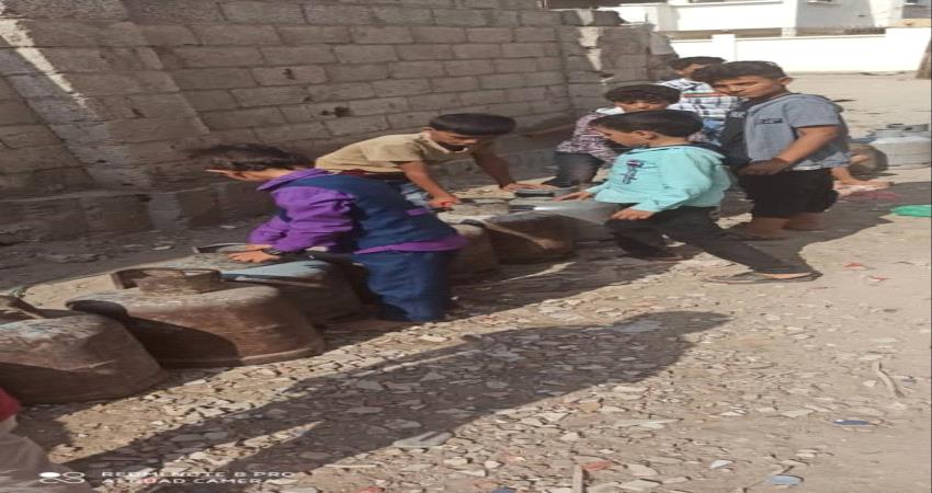 لحج.. إرتفاع سعر اسطوانة الغاز الى 7 آلاف ريال بعد توقف مخصص الوكلاء المعتمدين بتبن